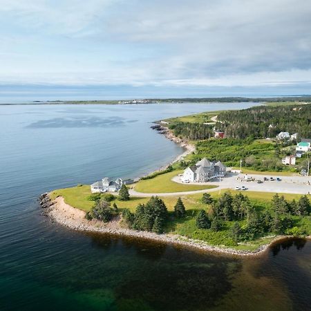 North Star Beach Suites Louisbourg Eksteriør bilde