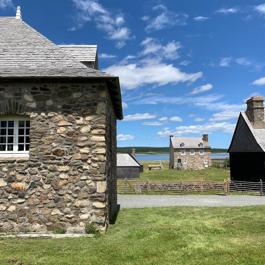 North Star Beach Suites Louisbourg Eksteriør bilde